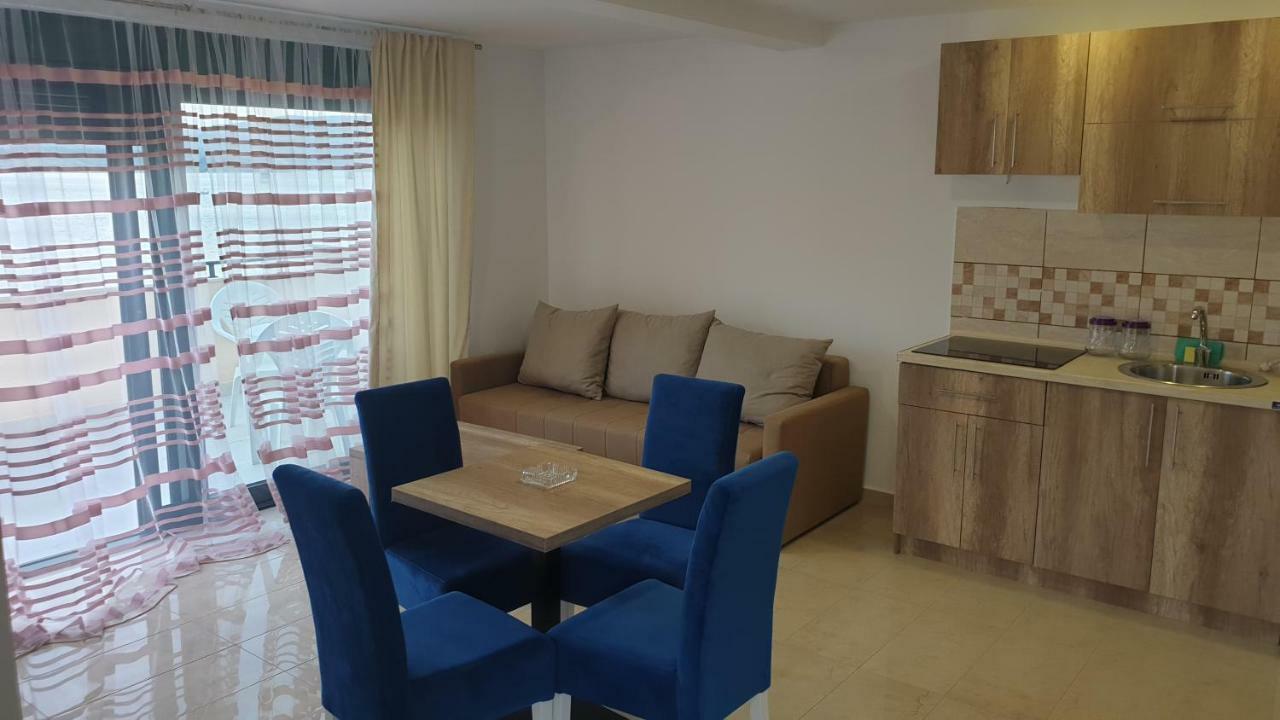 Appartement Tondo à Tivat Extérieur photo