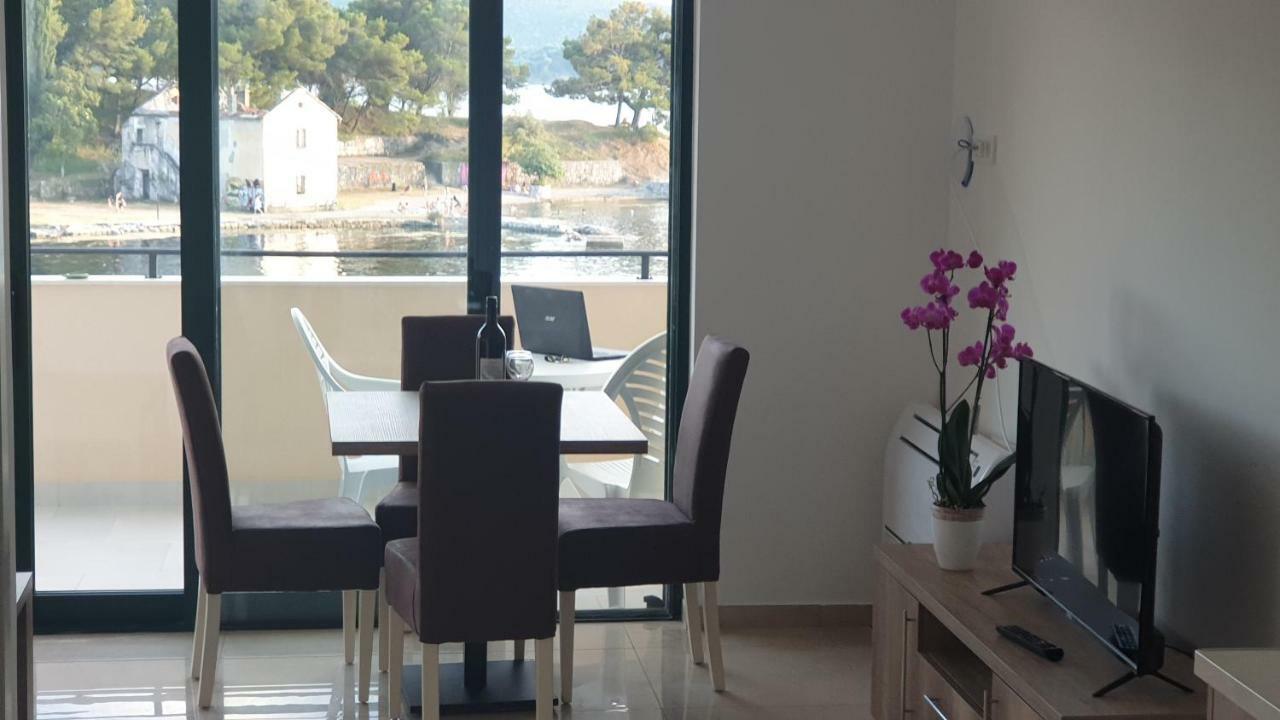 Appartement Tondo à Tivat Extérieur photo
