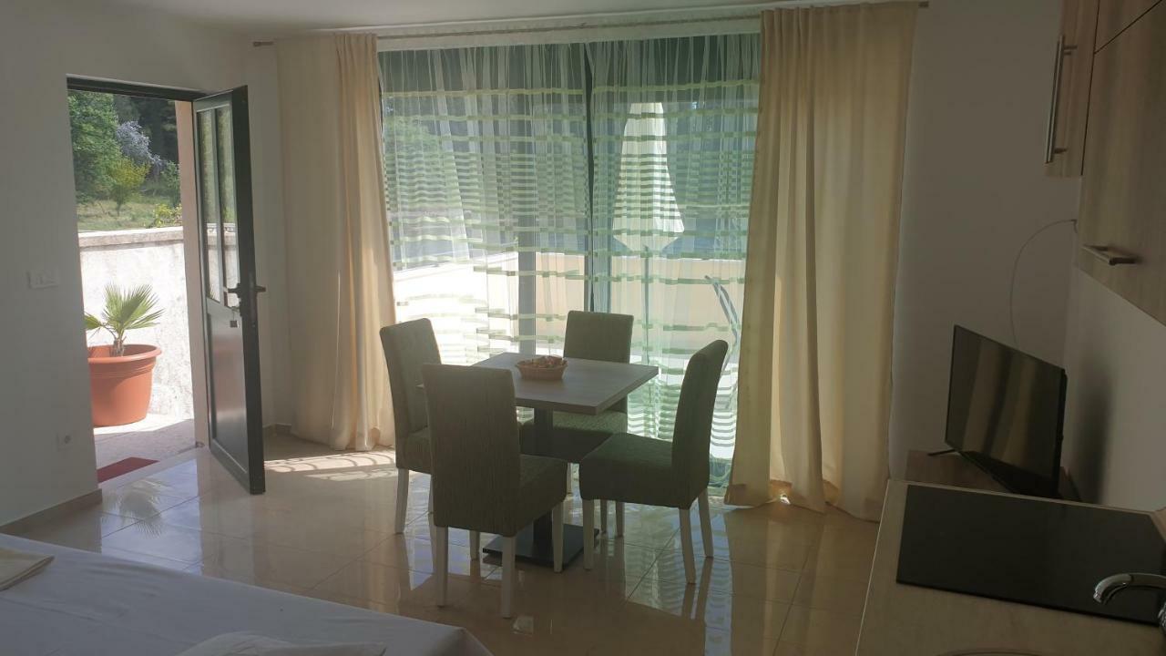 Appartement Tondo à Tivat Extérieur photo